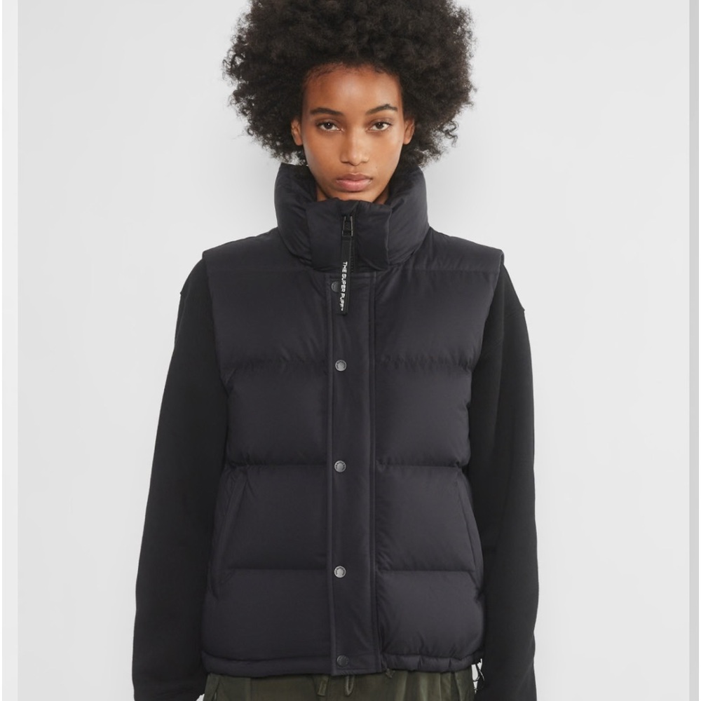 Aritzia Super Puff Vest Black